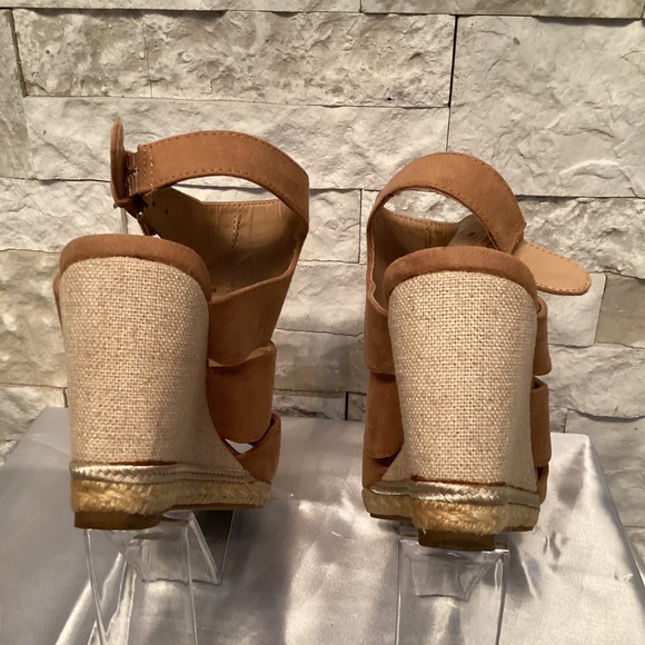 Apt. 9 tan Faux-Suede Wedge Sandals - Picture 7 of 12